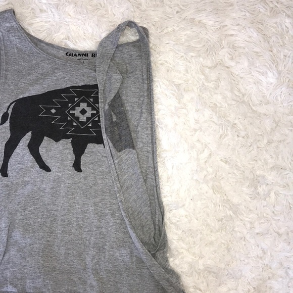grey buffalo printed tank top - Picture 2 of 2